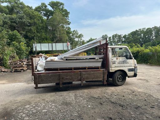 Pengangkutan bahan binaan