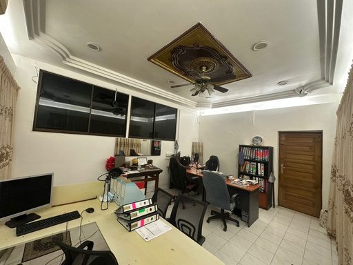 Ruang dalaman siap kemas